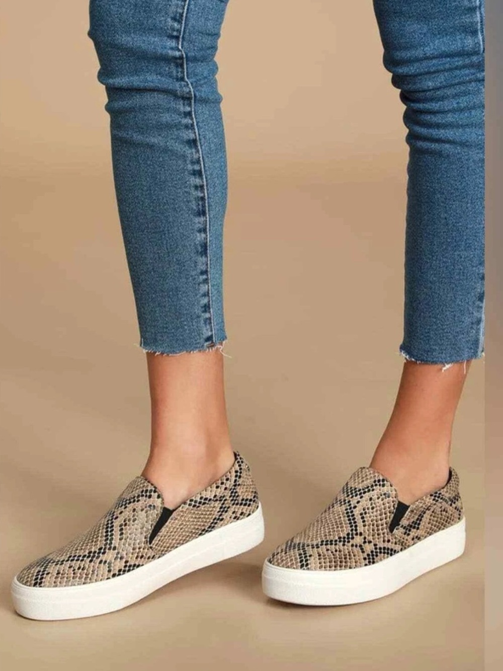Women's Steve Madden Symba Snake
 Print Slip on Shoes Size 7.5